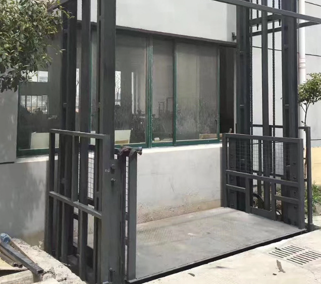 柘荣导轨式施工升降机助力民生工程提速增效